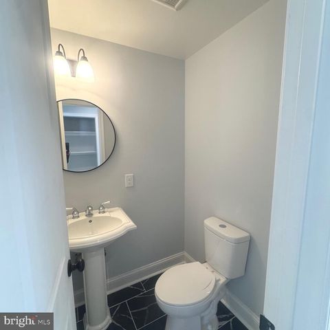 1002 POTOMAC DR, Stafford, VA 22554