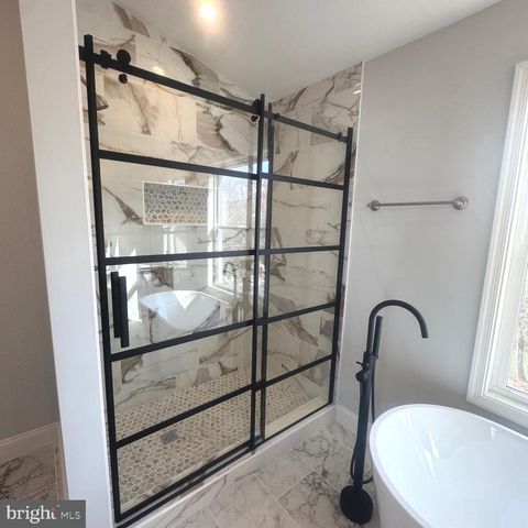 1002 POTOMAC DR, Stafford, VA 22554