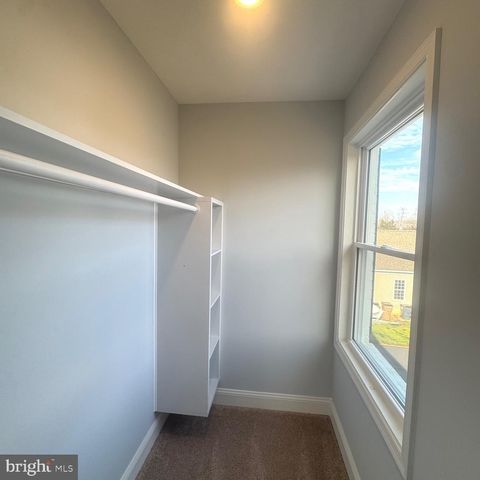 1002 POTOMAC DR, Stafford, VA 22554