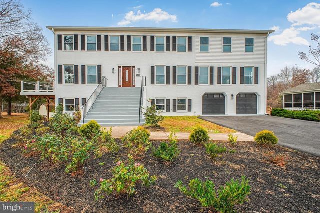 1002 POTOMAC DR, Stafford, VA 22554