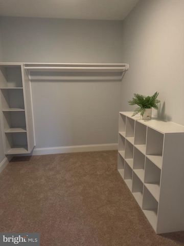 1002 POTOMAC DR, Stafford, VA 22554