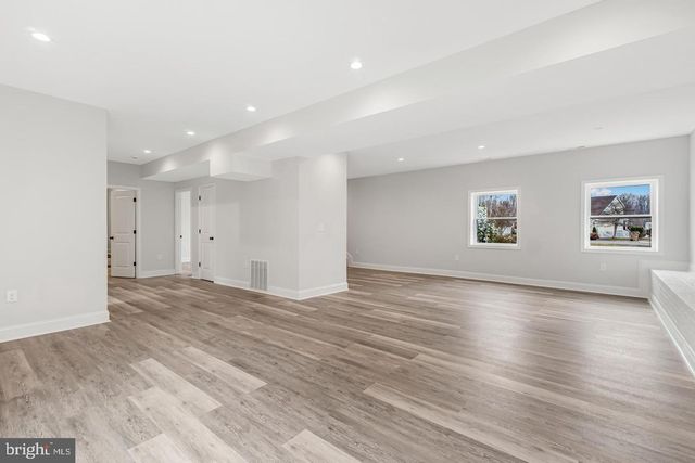 1002 POTOMAC DR, Stafford, VA 22554