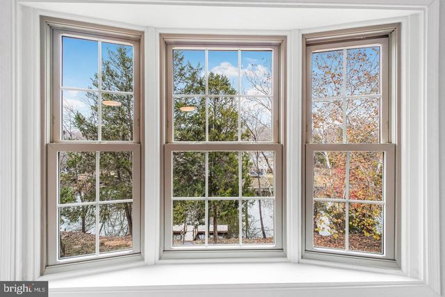 1002 POTOMAC DR, Stafford, VA 22554