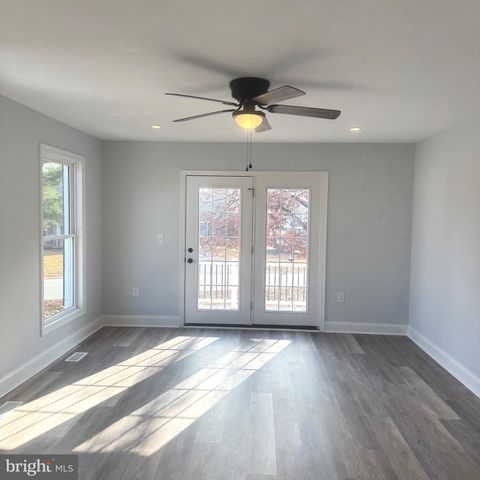 1002 POTOMAC DR, Stafford, VA 22554