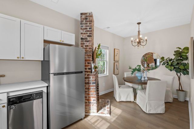 16 B Strawberry Lane, Charleston, SC 29403