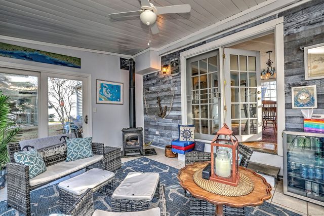 40 Seaview Terrace, Guilford, CT 06437