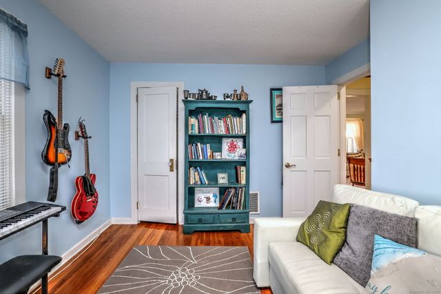 40 Seaview Terrace, Guilford, CT 06437