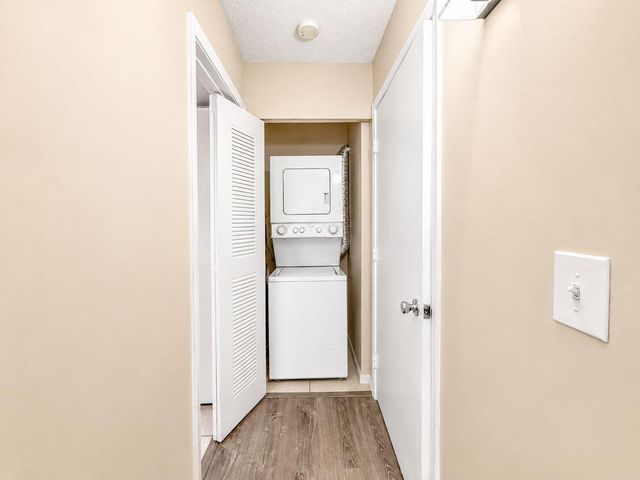 1743 Village Boulevard 205, West Palm Beach, FL 33409