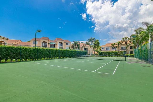 1743 Village Boulevard 205, West Palm Beach, FL 33409