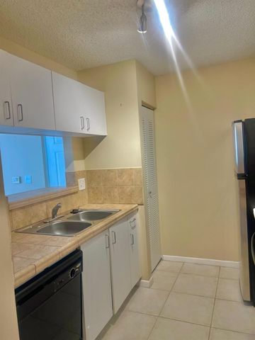 1743 Village Boulevard 205, West Palm Beach, FL 33409