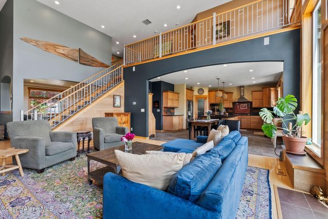 10512 Baldy Mountain Rd, Sandpoint, ID 83864