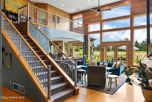 10512 Baldy Mountain Rd, Sandpoint, ID 83864