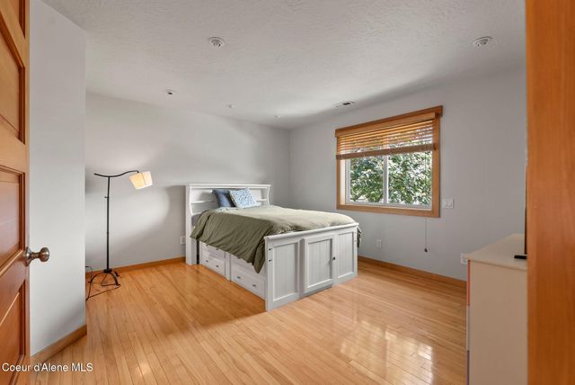10512 Baldy Mountain Rd, Sandpoint, ID 83864