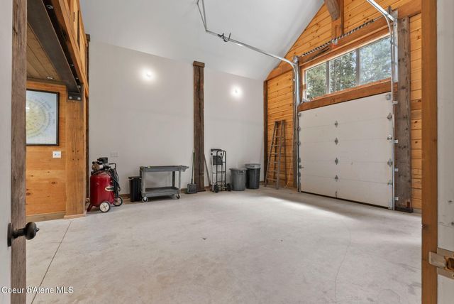 10512 Baldy Mountain Rd, Sandpoint, ID 83864
