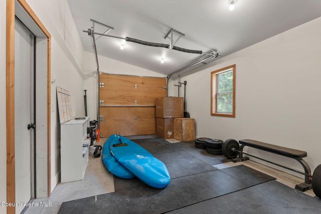 10512 Baldy Mountain Rd, Sandpoint, ID 83864