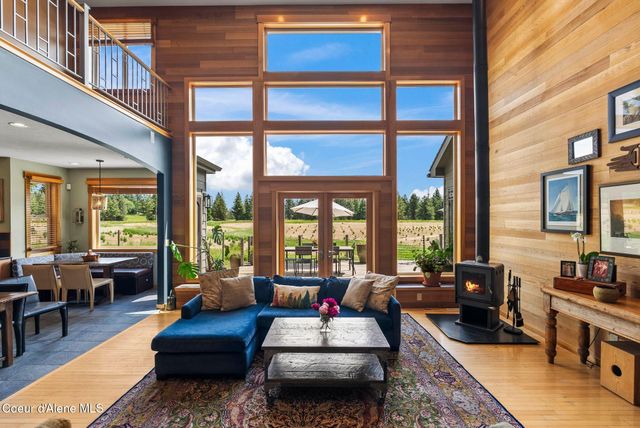 10512 Baldy Mountain Rd, Sandpoint, ID 83864