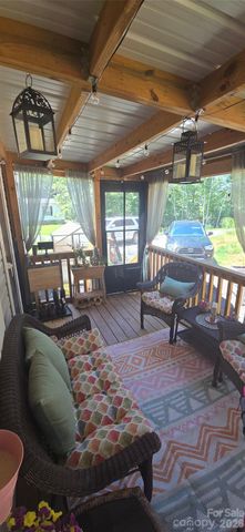 77 Raccoon Ridge, Marion, NC 28752