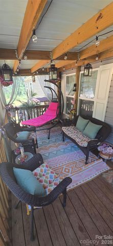 77 Raccoon Ridge, Marion, NC 28752