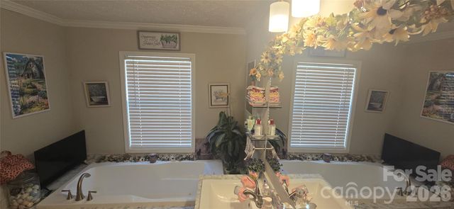 77 Raccoon Ridge, Marion, NC 28752