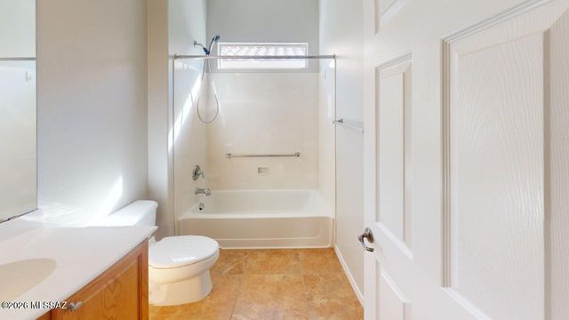 158 W Calle Del Estribo, Sahuarita, AZ 85629