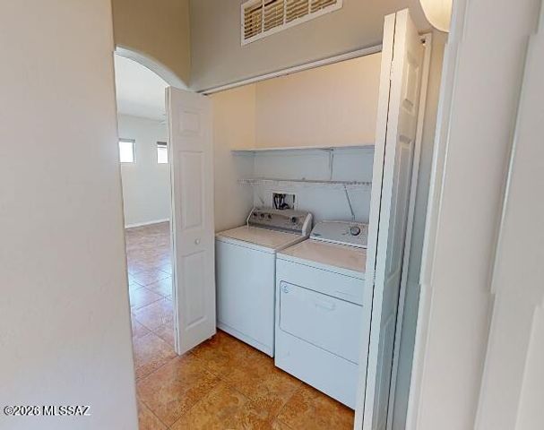 158 W Calle Del Estribo, Sahuarita, AZ 85629