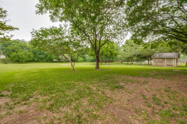 3470 Oak Tree Lane, Midlothian, TX 76065