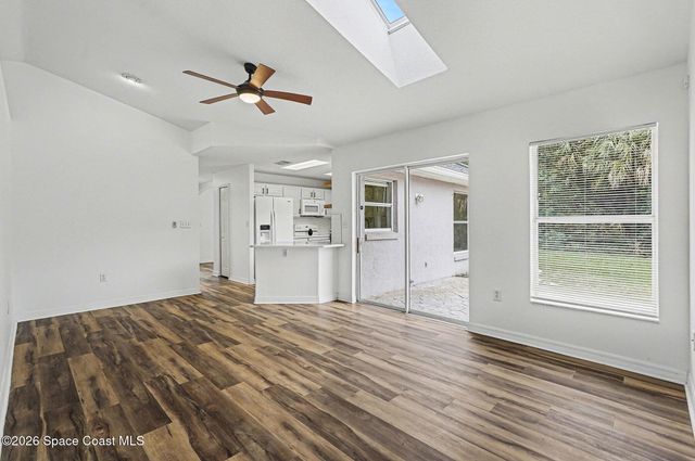 998 Haas Avenue NE, Palm Bay, FL 32907