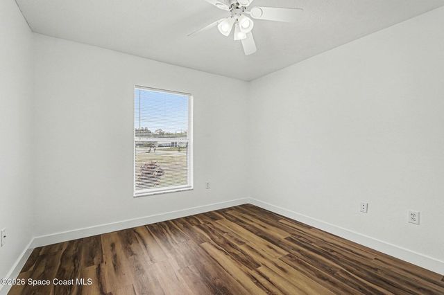 998 Haas Avenue NE, Palm Bay, FL 32907