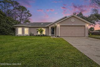 998 Haas Avenue NE, Palm Bay, FL 32907