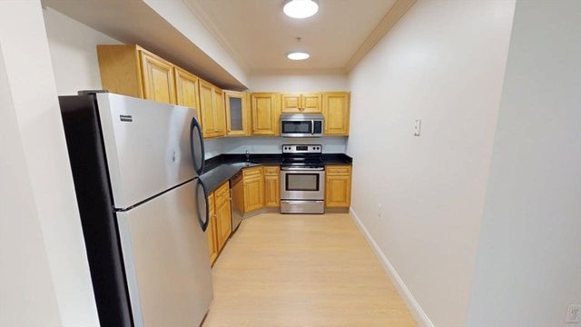 7 Marble St. 313W, Whitman, MA 02382