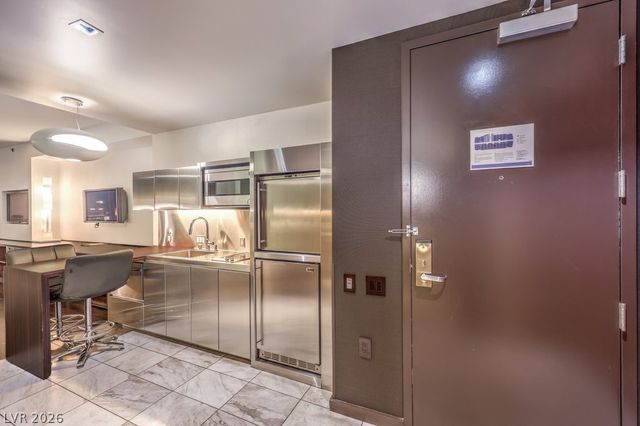 4381 West Flamingo Road 3010, Las Vegas, NV 89103