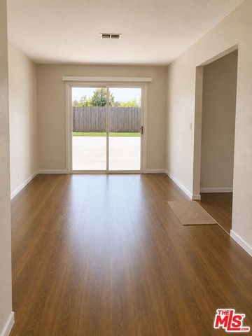 1255 E 90th Street, Los Angeles, CA 90002