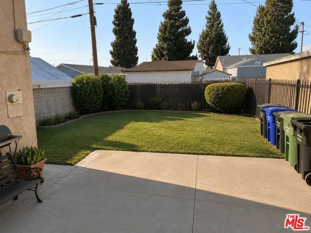 1255 E 90th Street, Los Angeles, CA 90002