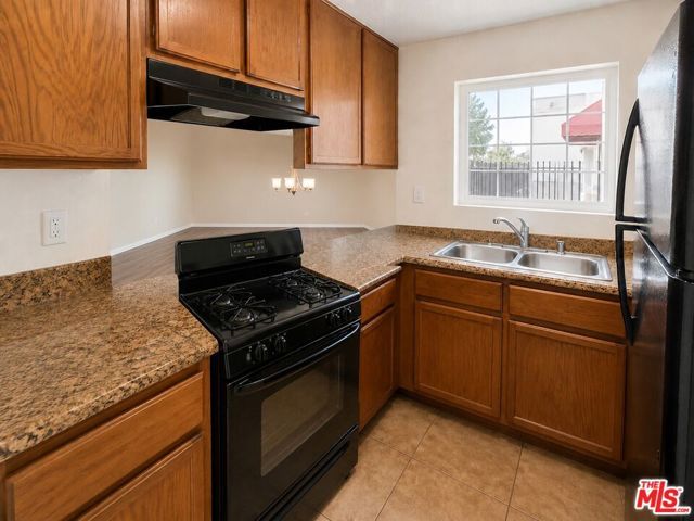 1255 E 90th Street, Los Angeles, CA 90002