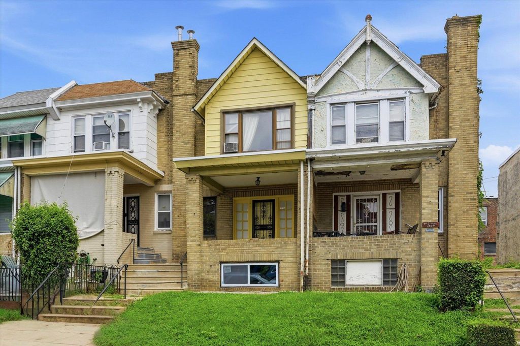 5811 STOCKTON RD, PHILADELPHIA, PA 19138 — exterior
