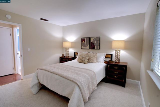 392 Mill Road, Martinez, CA 94553