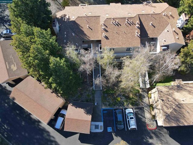 392 Mill Road, Martinez, CA 94553