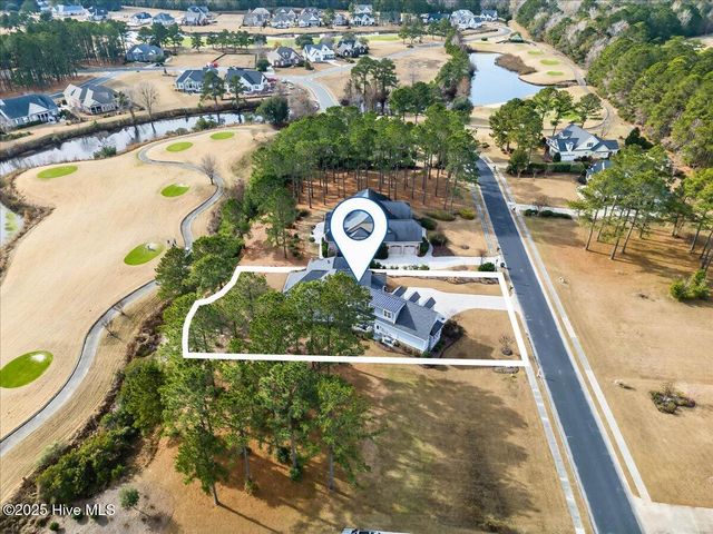 510 Crow Creek Drive NW, Calabash, NC 28467