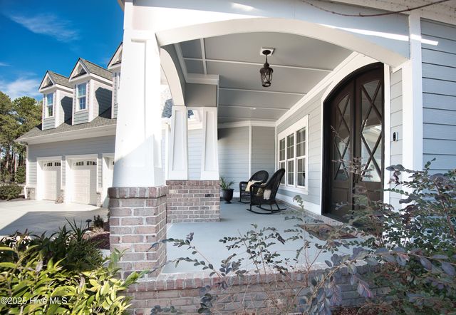 510 Crow Creek Drive NW, Calabash, NC 28467