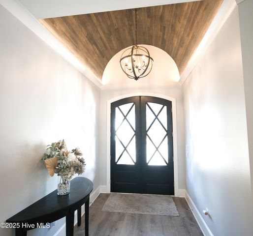 510 Crow Creek Drive NW, Calabash, NC 28467