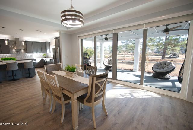 510 Crow Creek Drive NW, Calabash, NC 28467