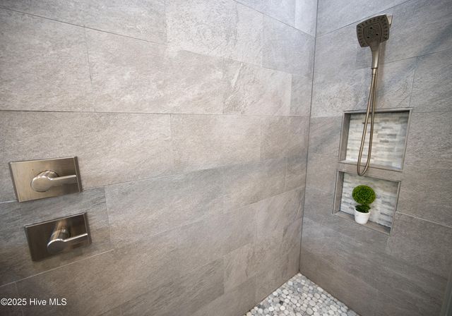 510 Crow Creek Drive NW, Calabash, NC 28467