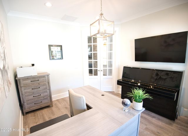 510 Crow Creek Drive NW, Calabash, NC 28467