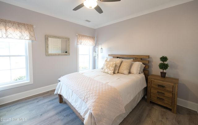 510 Crow Creek Drive NW, Calabash, NC 28467