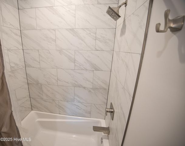 510 Crow Creek Drive NW, Calabash, NC 28467