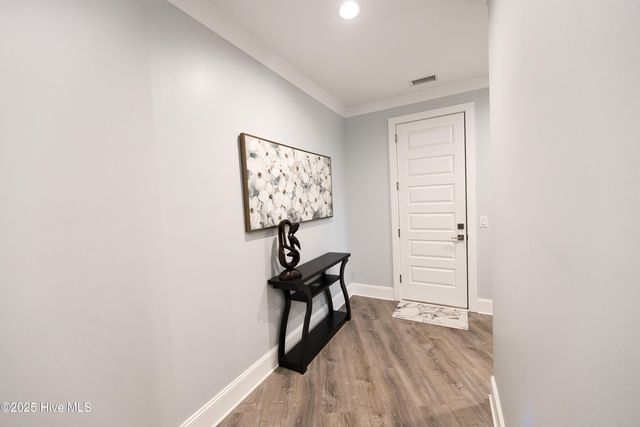 510 Crow Creek Drive NW, Calabash, NC 28467