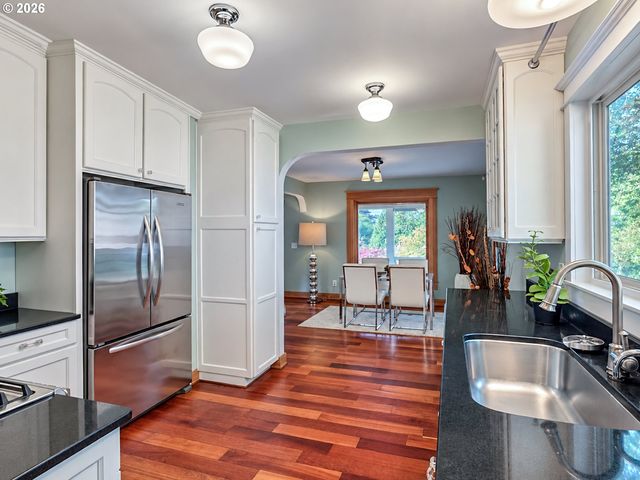 2930 Se 51ST Ave, Portland, OR 97206