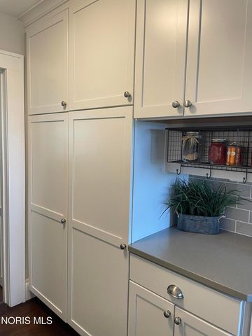 606 River Road, Maumee, OH 43537