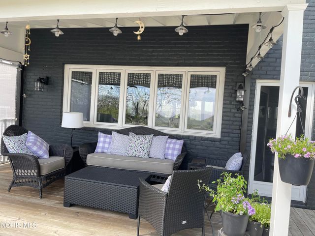 606 River Road, Maumee, OH 43537