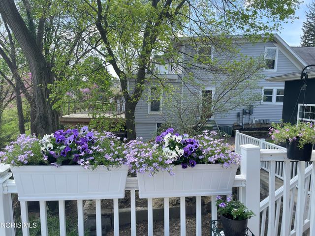 606 River Road, Maumee, OH 43537